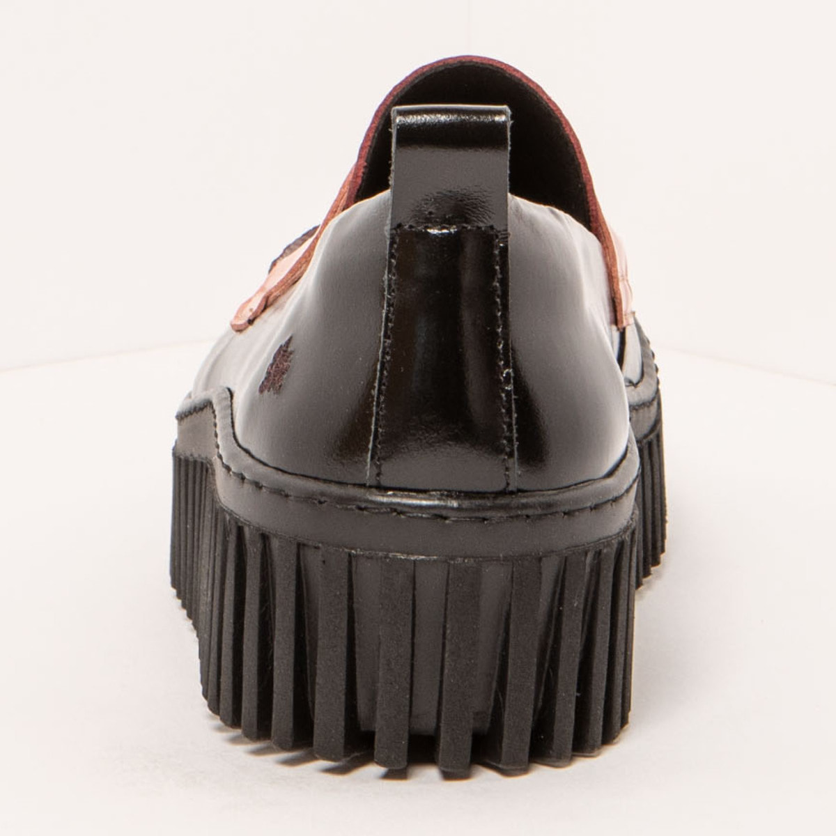 Zapatos 1530S NAPPA SHINNY BLACK-FLAMINGO/BRIGHTON color Black-flamingo