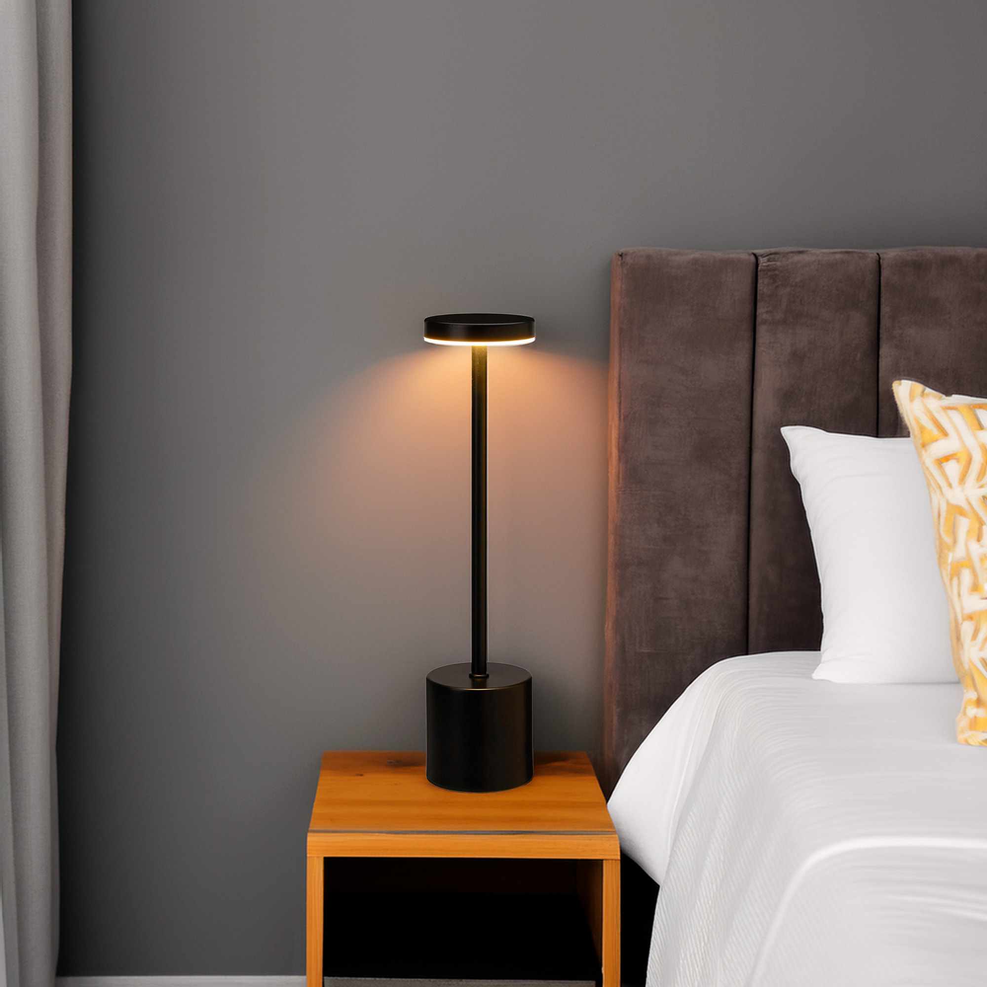 Well Home Lámpara de Mesa color Negro con 24 luces LED blanco cálido con 3 modos de iluminación Ø8x34,2cm