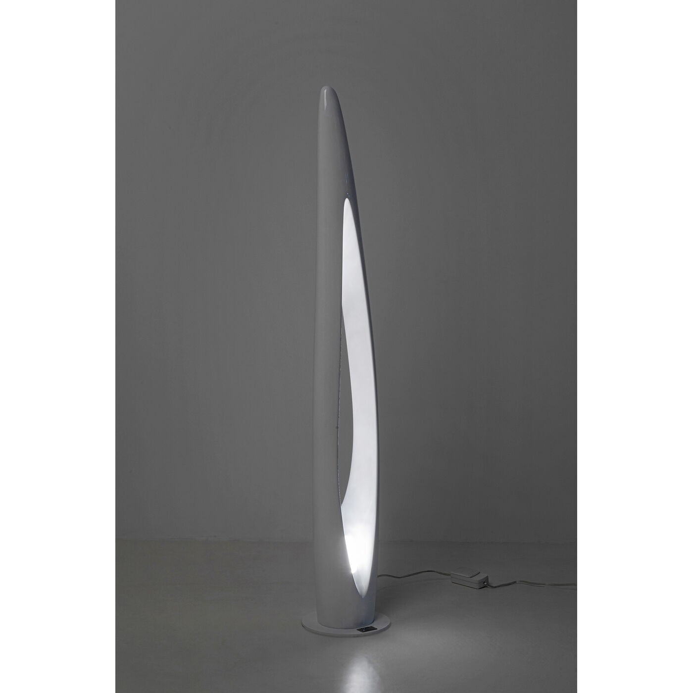 Lampadaire Flow Flame 132cm blanc Kare Design