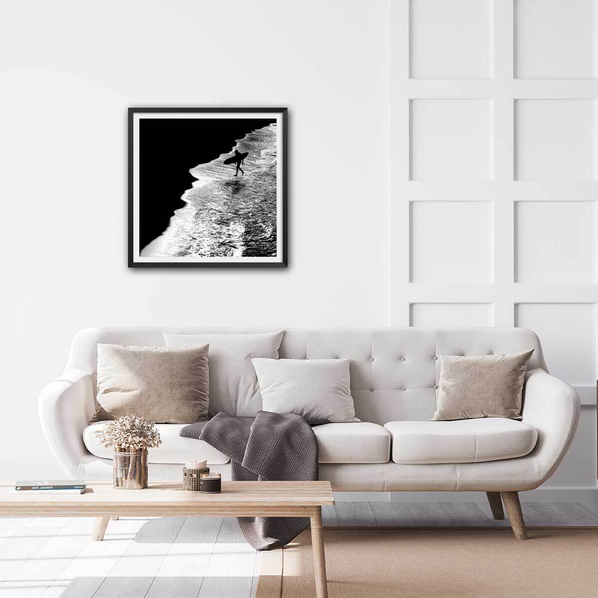 Poster surf au clair de lune Affiche + cadre en bois - Noir