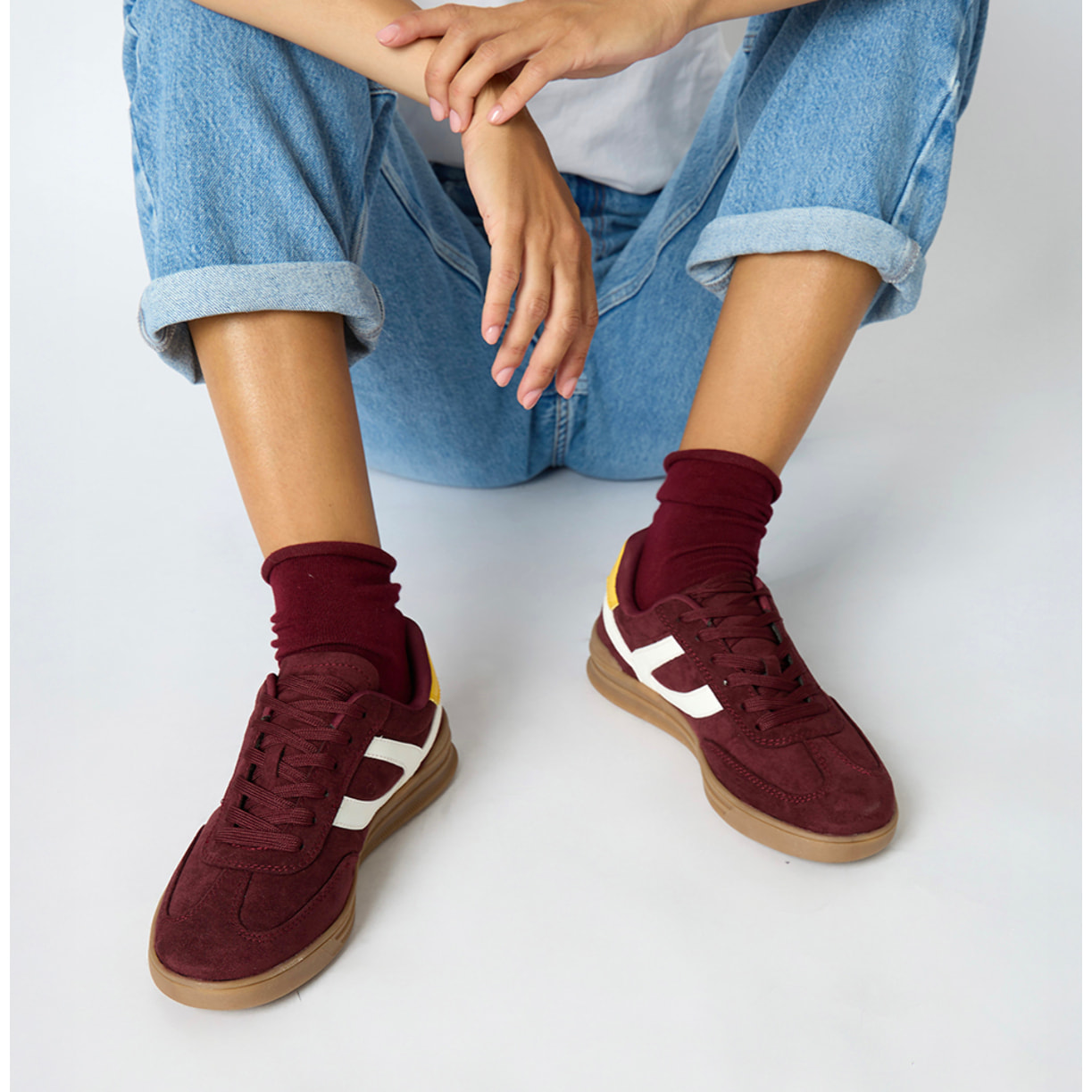 Zapatillas deportivas para mujer burdeos