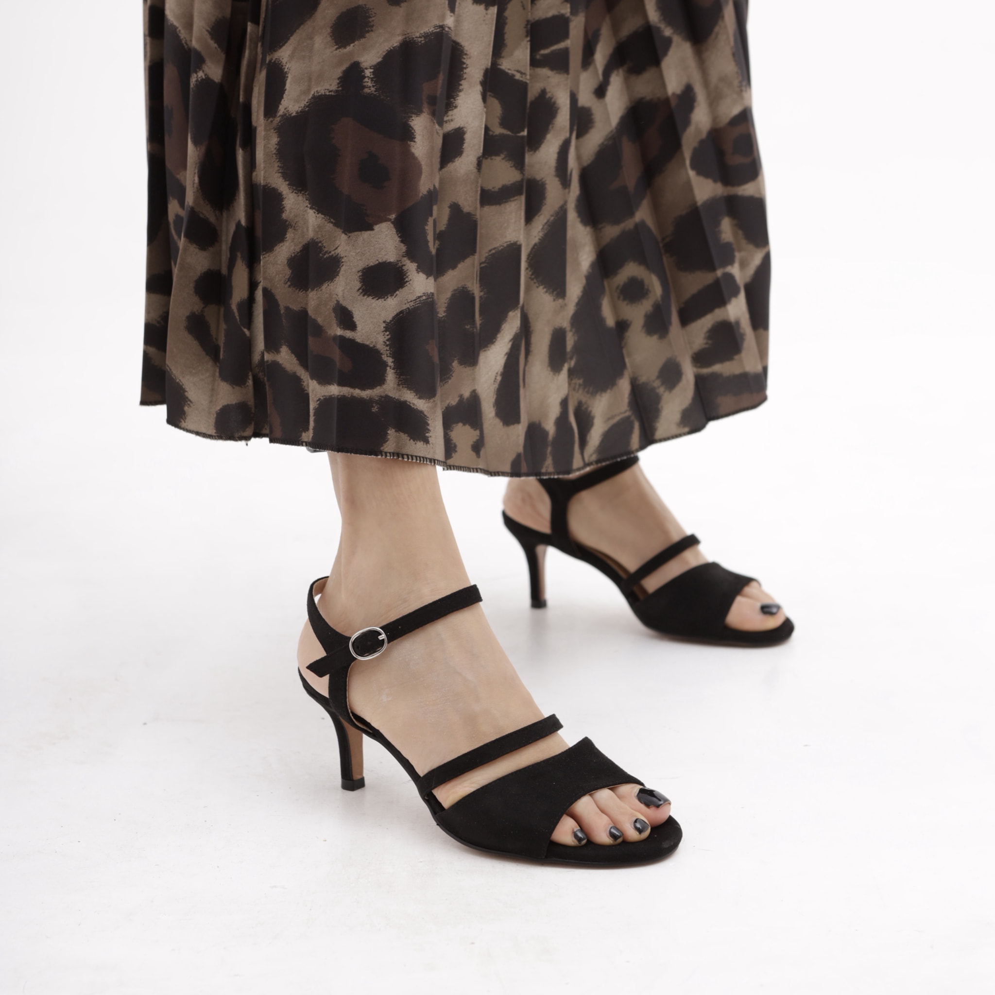 SANDALO DOPPIA FASCIA CON TACCO CHOCOLA' NERO