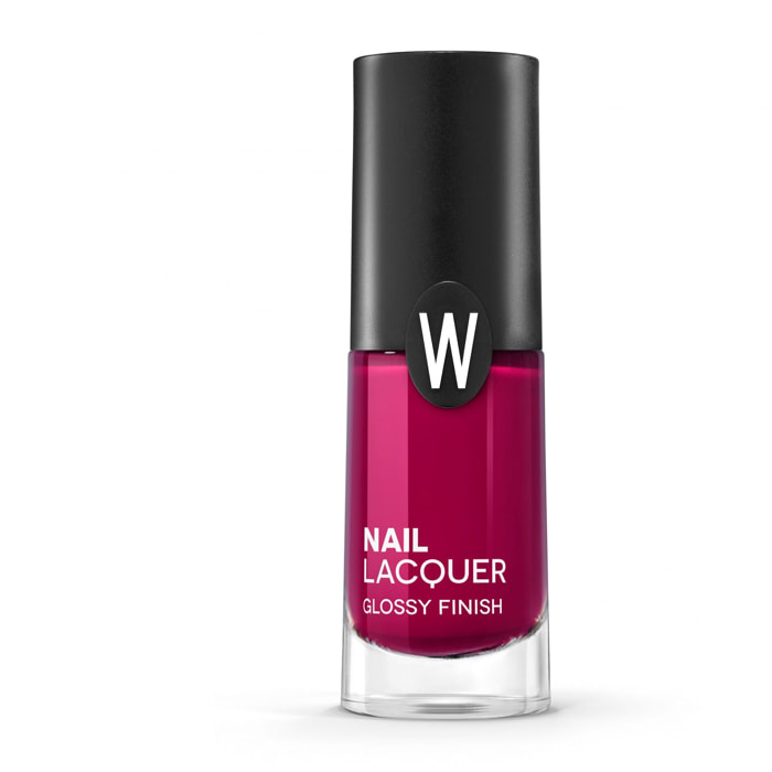 NAIL LACQUER Smalto per unghie.