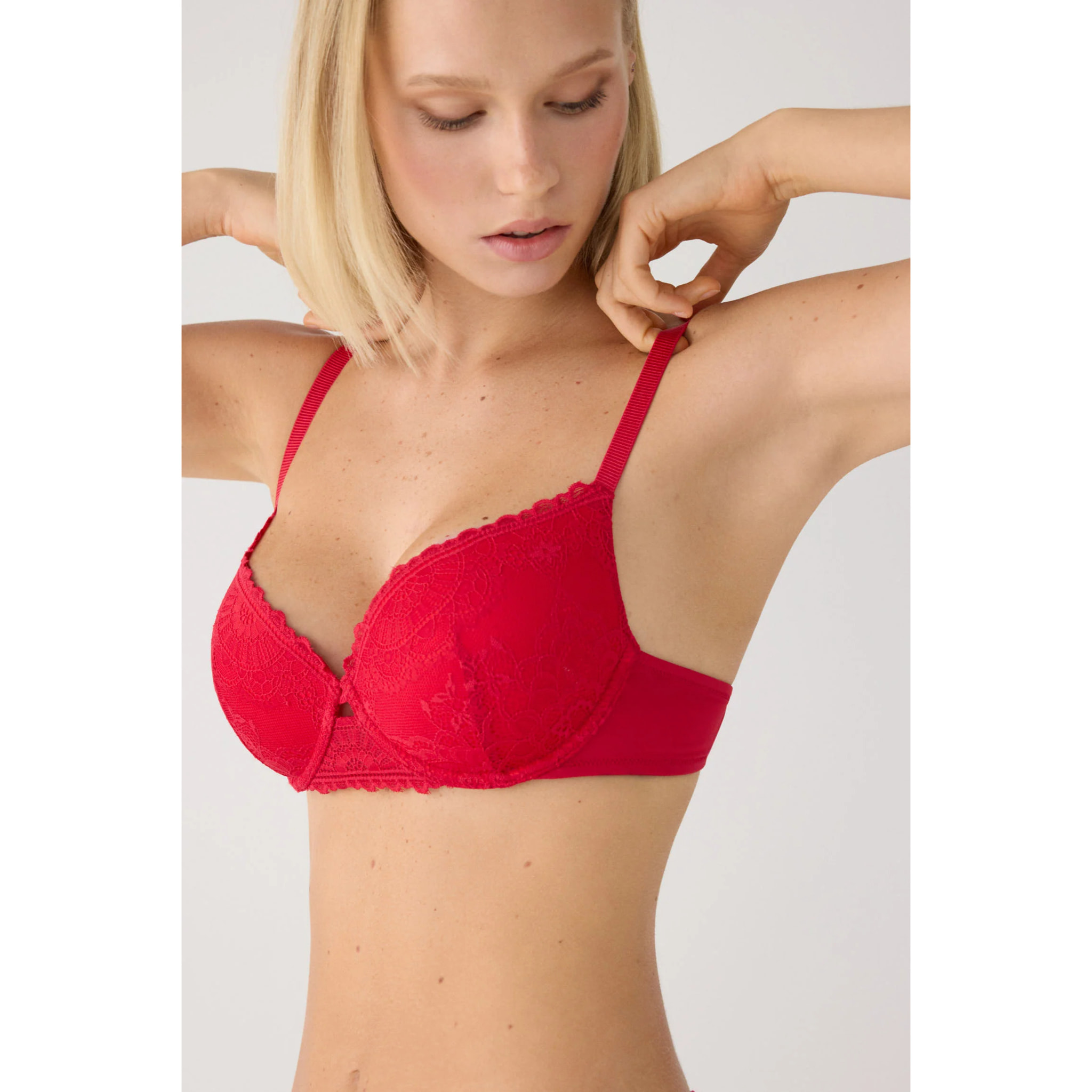 Reggiseno con ferretto e imbottitura