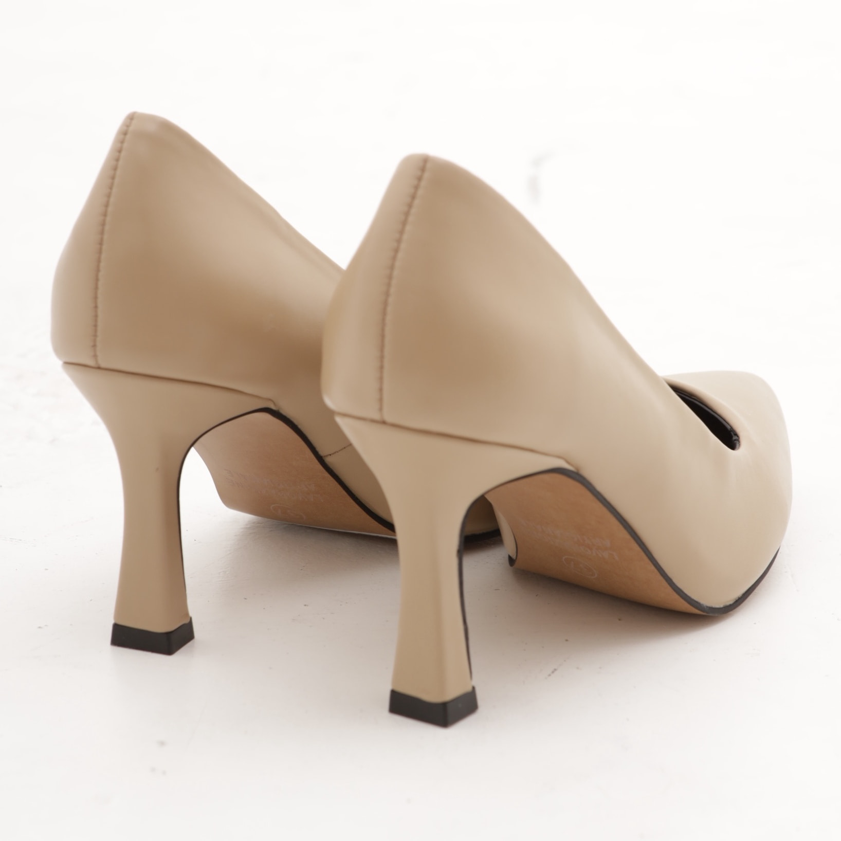 DECOLLETE' CLASSIC BEIGE