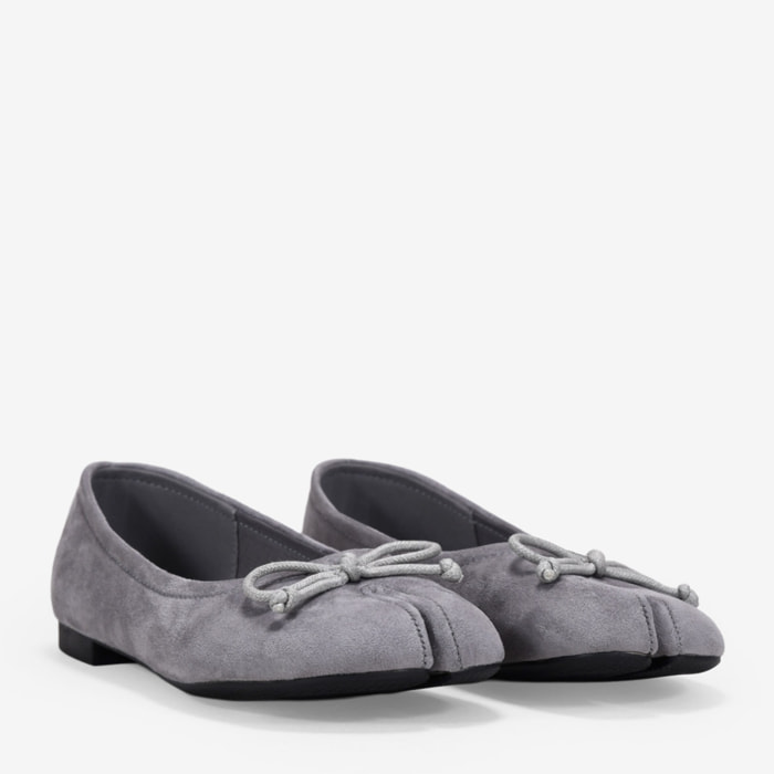 Bailarinas tabi grises con lacito