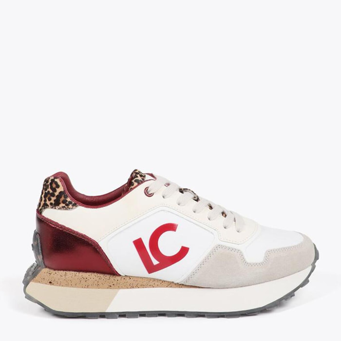 Scarpa da ginnastica con suola personalizzata e stampa animalier e dettagli in pelle