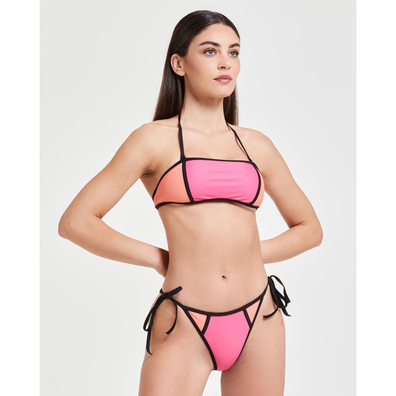 Pompea x Silvian Heach slip bows