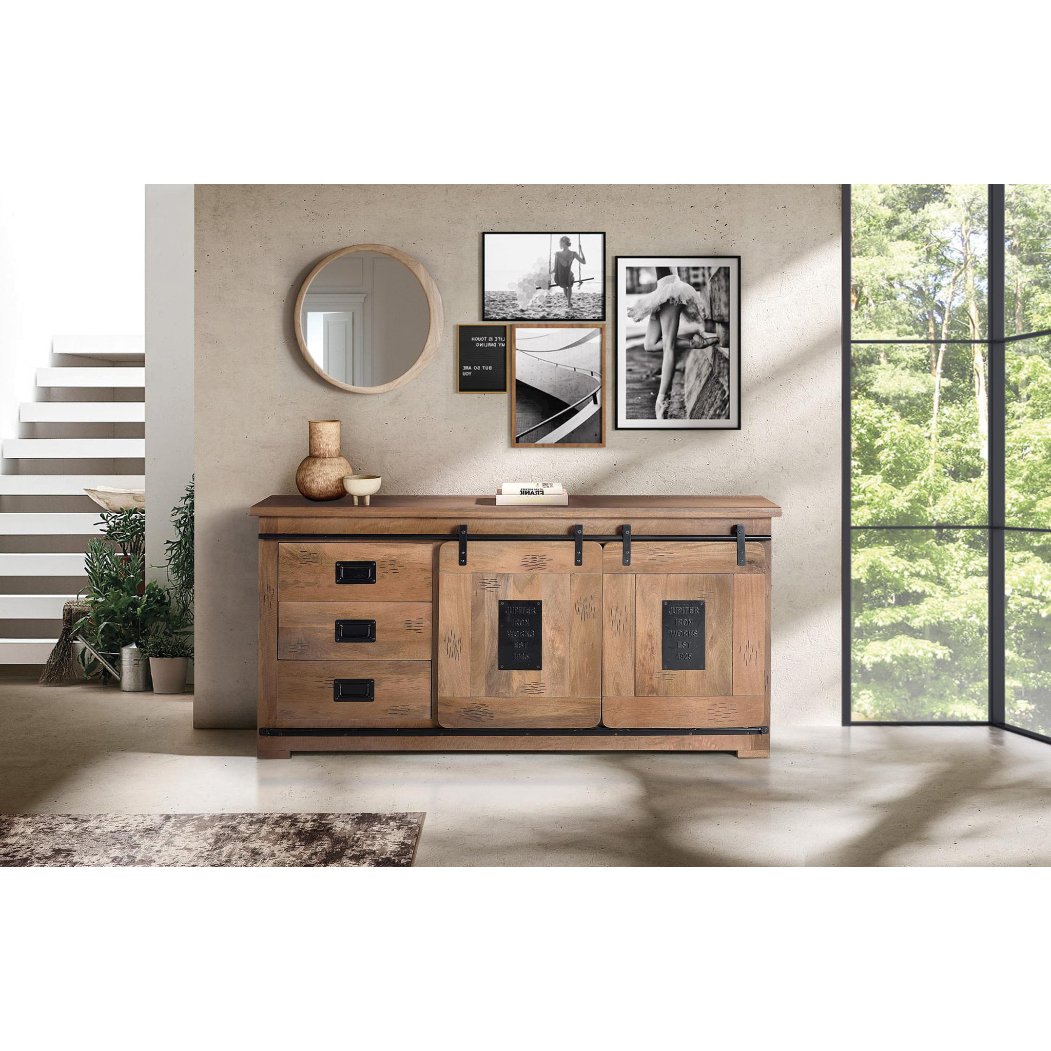 Aparador de Madera de Mango Estilo Industrial