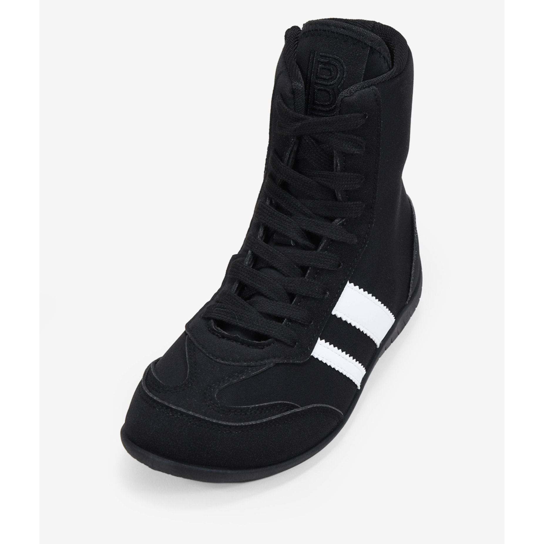 Zapatillas abotinadas negras con cremallera y cordones