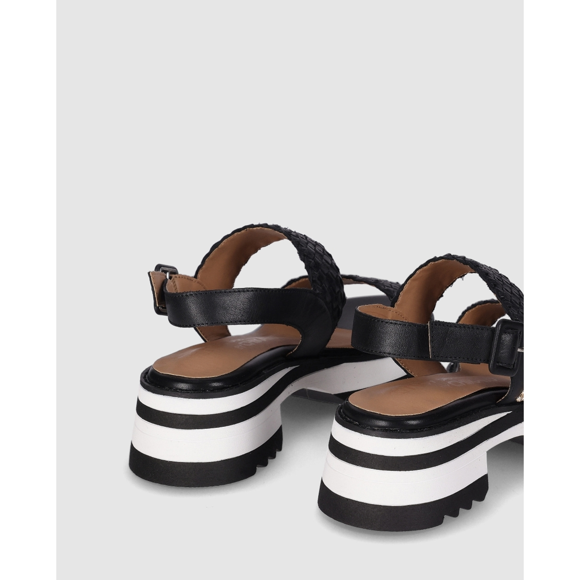 Sandalias de Piel - Negro - Tacón: 4 cm