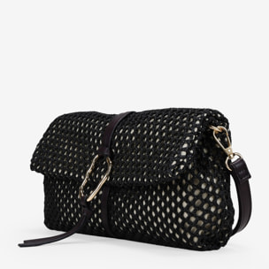 Bolso bandolera negro con malla de rafia