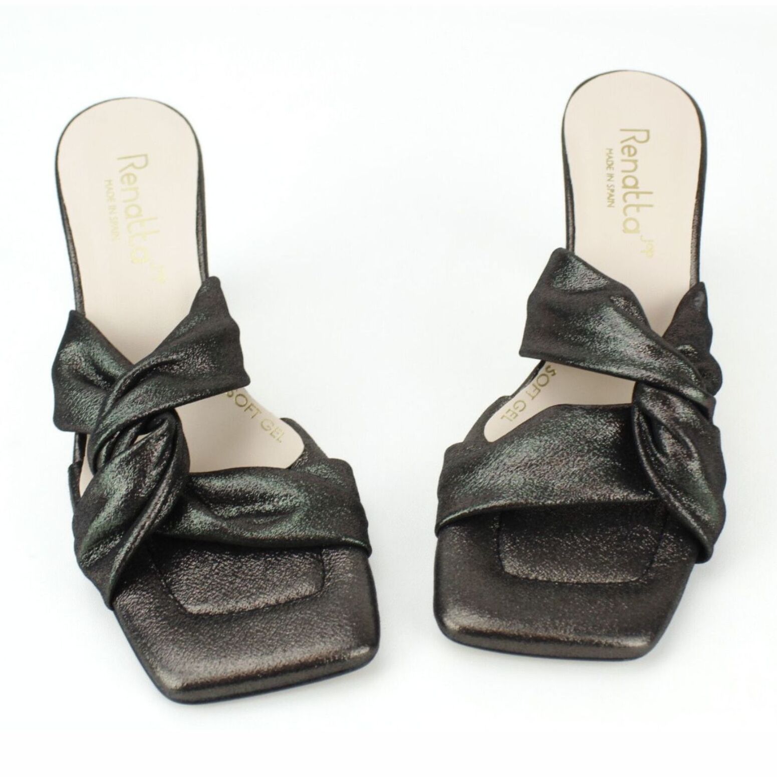 Sandalia nudo. Tacón de 7 cm