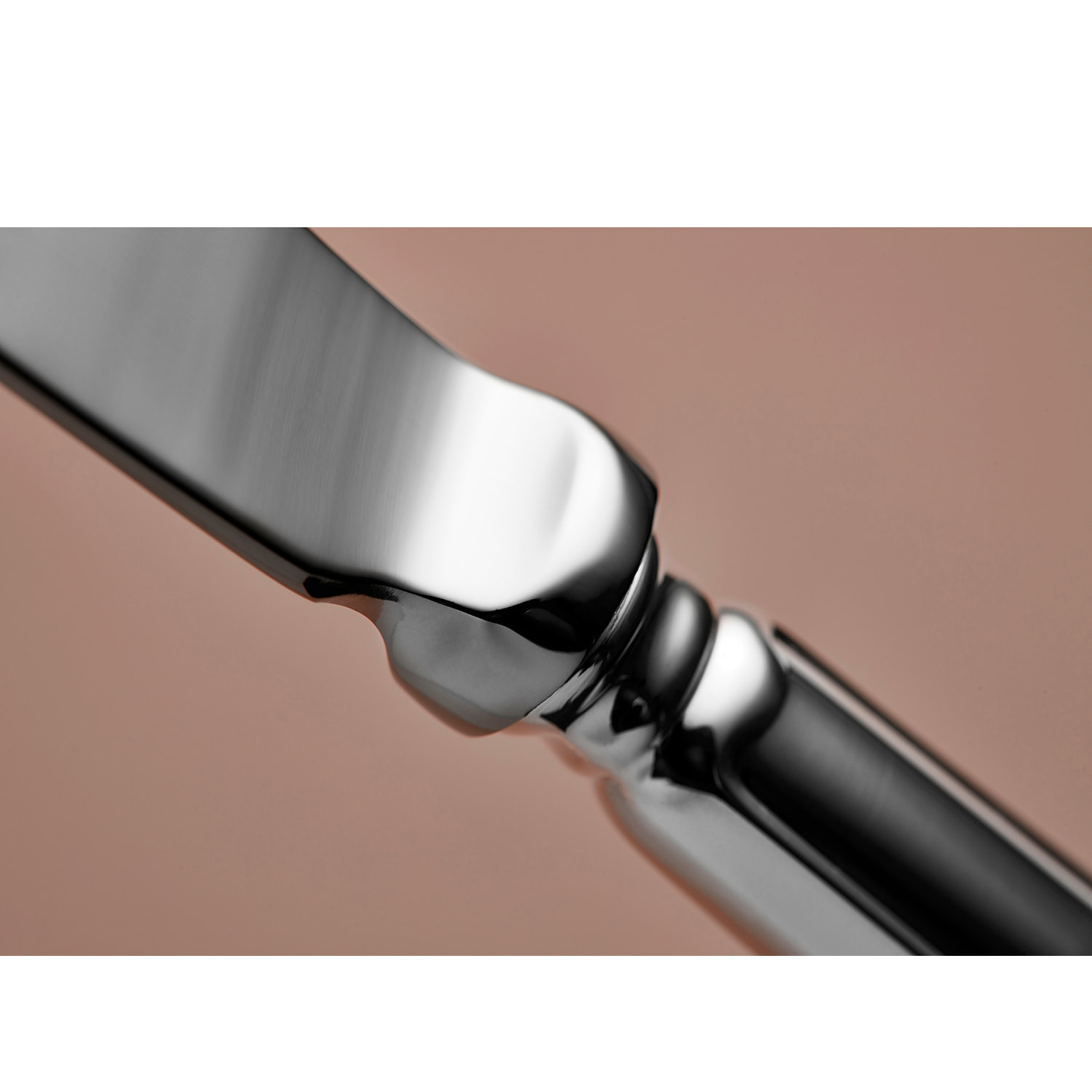 Couteau de table Chippendale