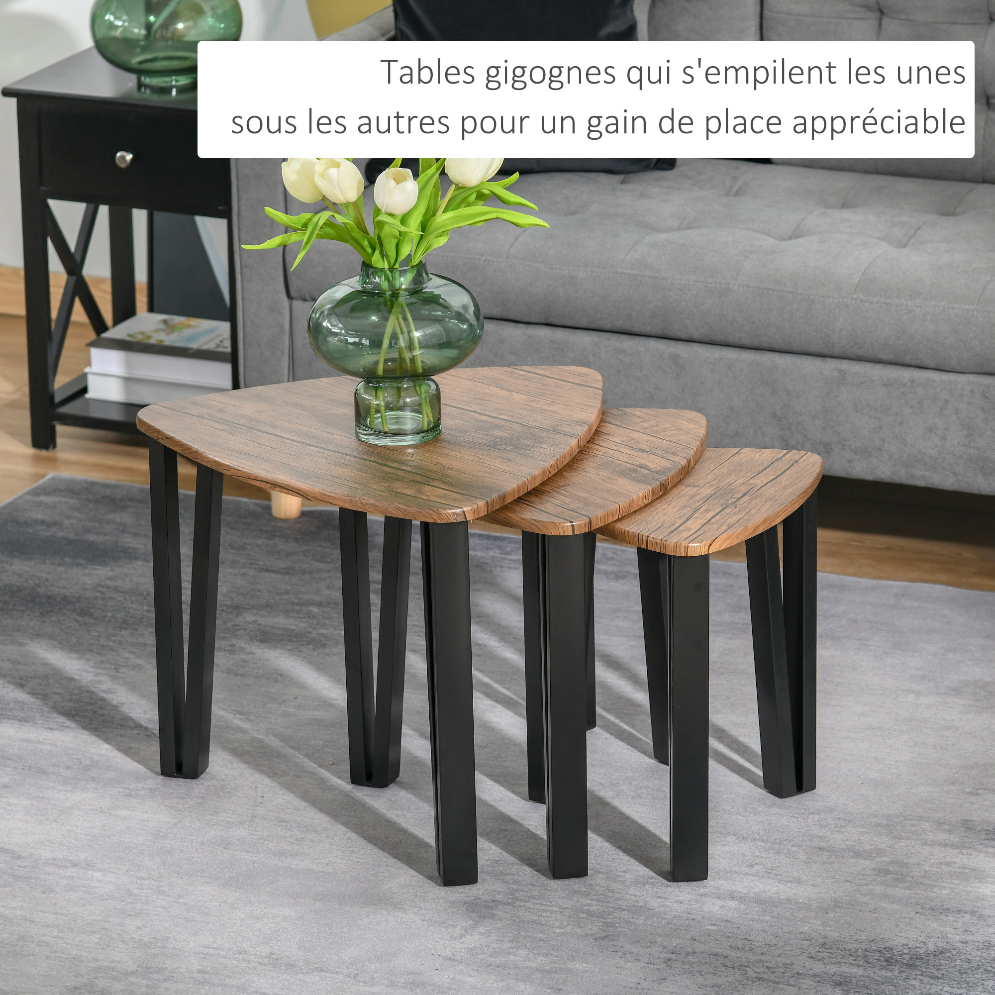 Ensemble de 3 tables basses gigognes encastrables style industriel piètements métal noir en épingle plateaux aspect bois de noyer