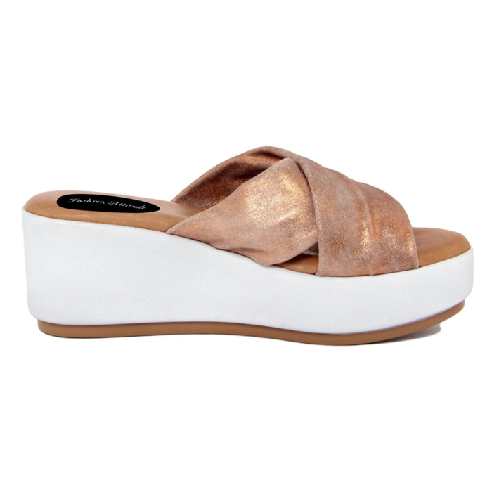 SANDALO IN PELLE MADE IN ITALY FASHION ATTITUDE COLORE COLORE Dorato