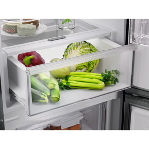 AEG Frigorífico combi de libre instalación Serie 6000 TwinTech® Total No Frost de 202 cm ORC6N361DW