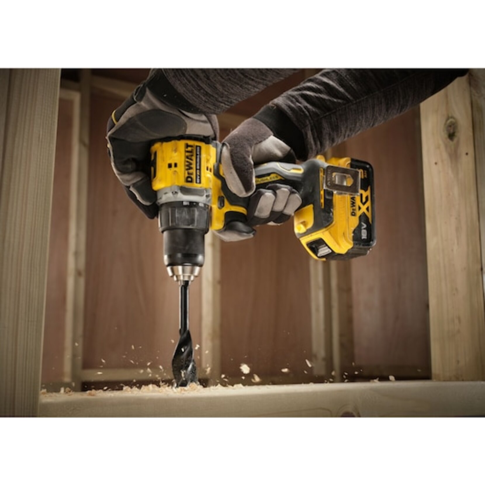 Perceuse-visseuse compacte XR 18V 5 Ah Li-ion Brushless - DEWALT - DCD794P2T-QW