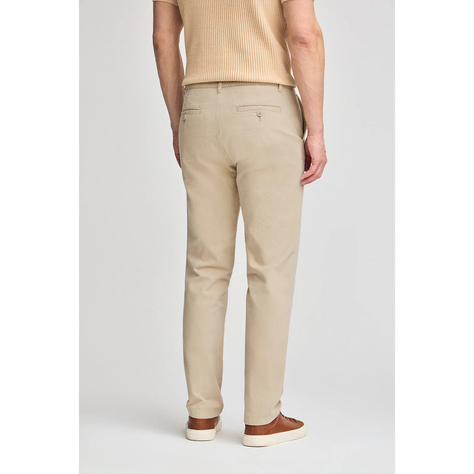 Pantalón chino Vanya color beige con bordado Polo Club