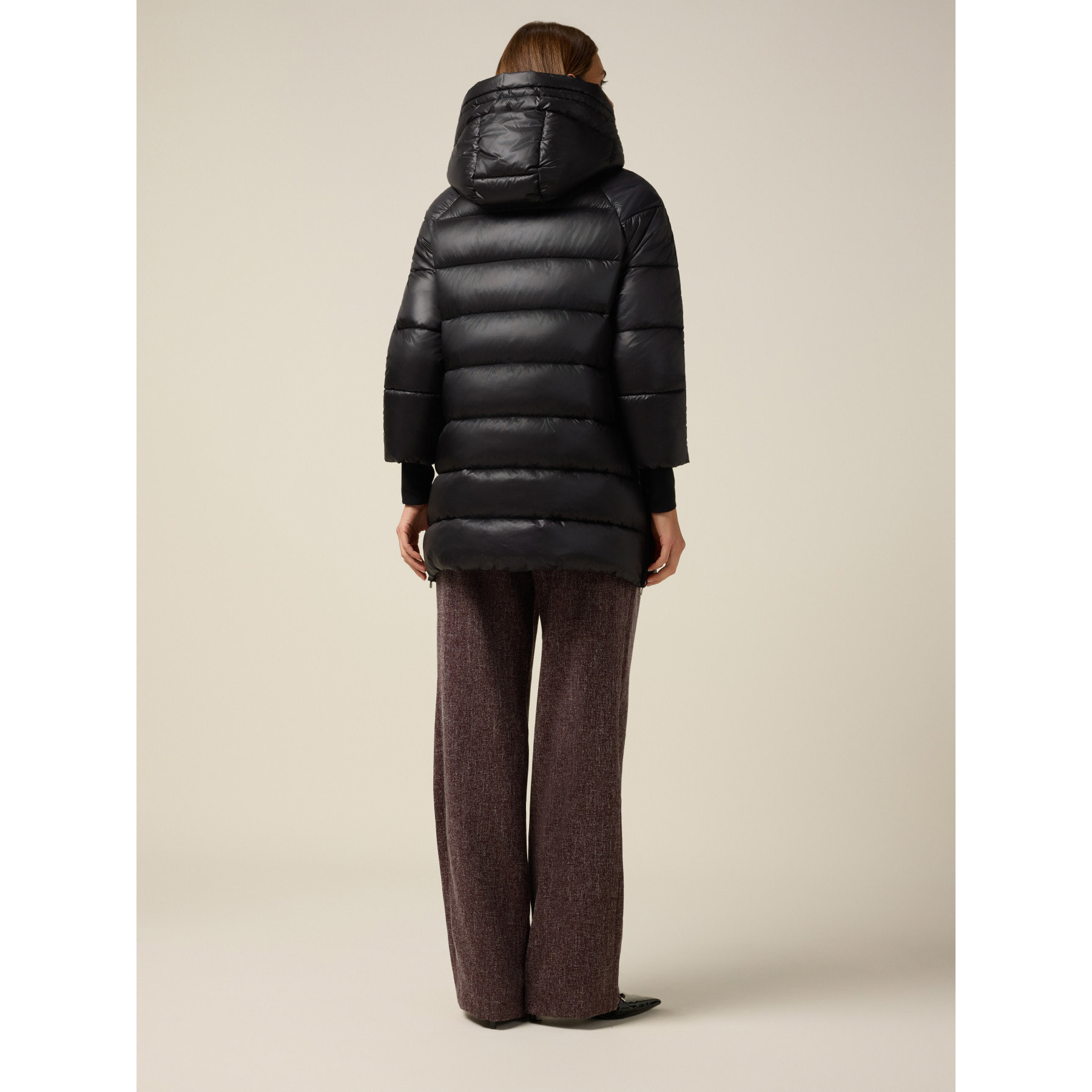 Oltre - Plumífero midi con capucha - Negro