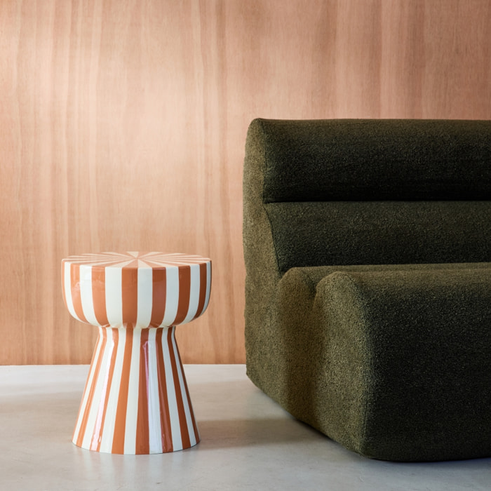 Table d'appoint. bout de canapé. table de chevet. acier émaillé rayures bicolore. terracotta et blanc. Ø34 x H41cm