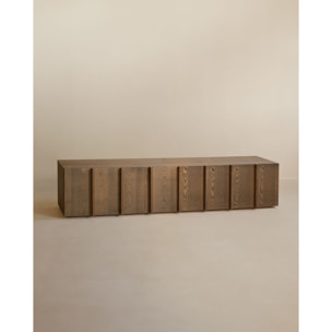 Mueble TV de chapa de fresno natural con listones en tono avellana en varias medidas