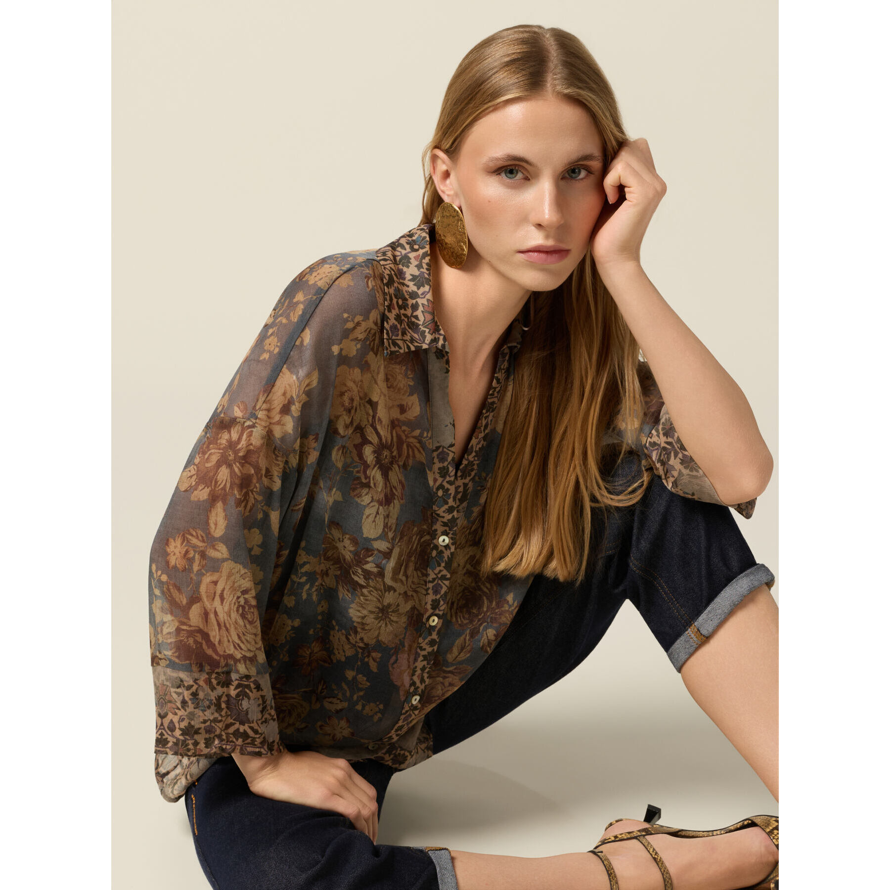 Oltre - Camisa estampada con mangas kimono - Beige