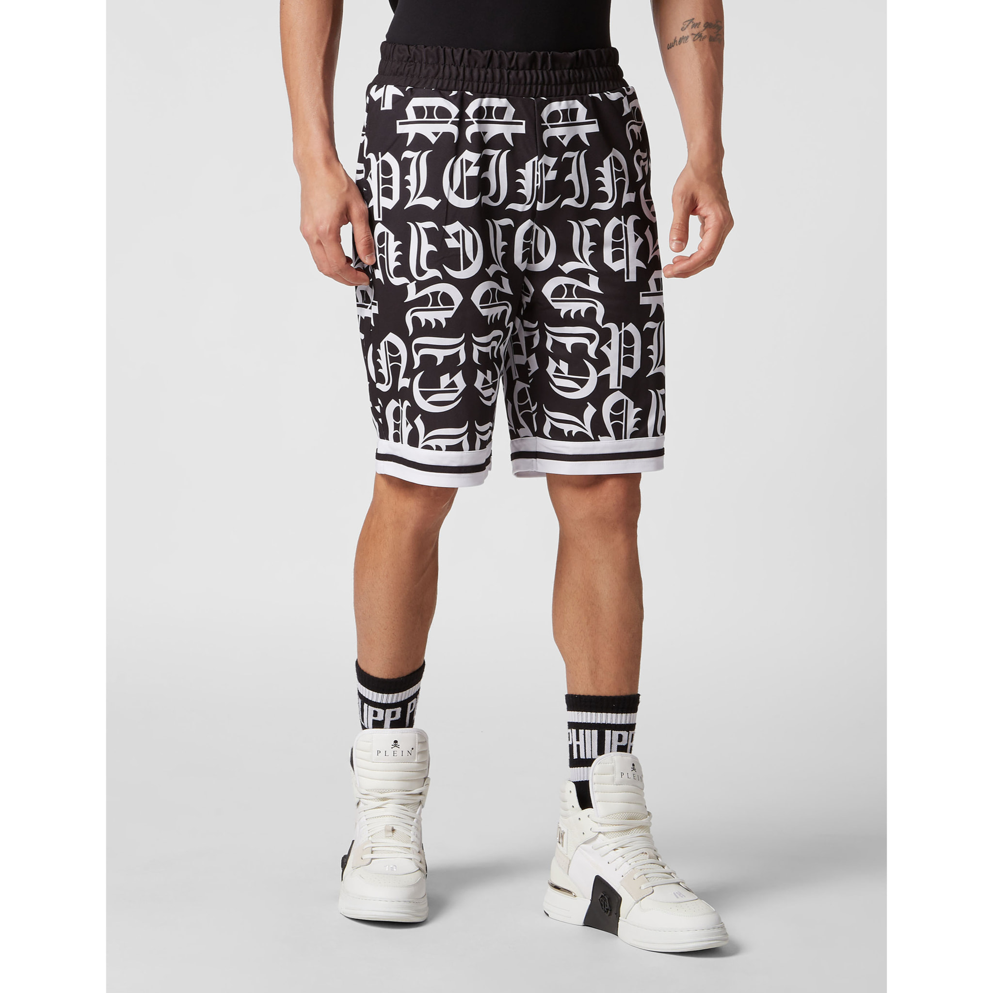 PHILIPP PLEIN Sport Shorts GOTHIC PLEIN