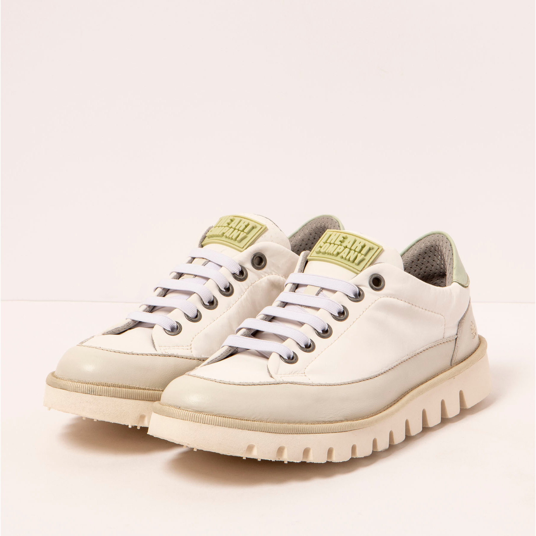Zapatos 1596 NYLON WHITE/ ONTARIO color White
