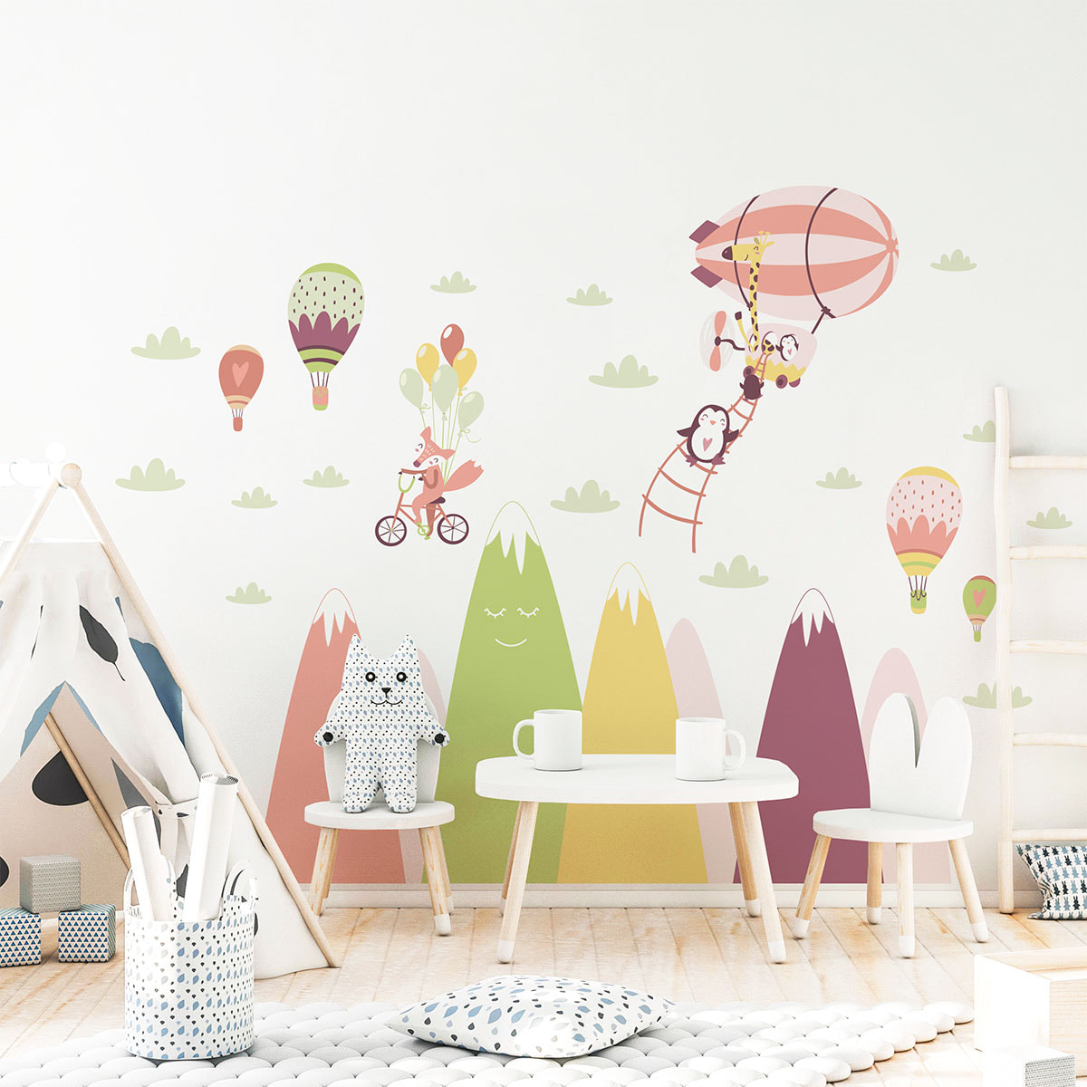 Stickers muraux enfants - Décoration chambre bébé - Autocollant Sticker mural géant enfant montagnes scandinaves ANIMAUX FOUS DANS LES AIRS