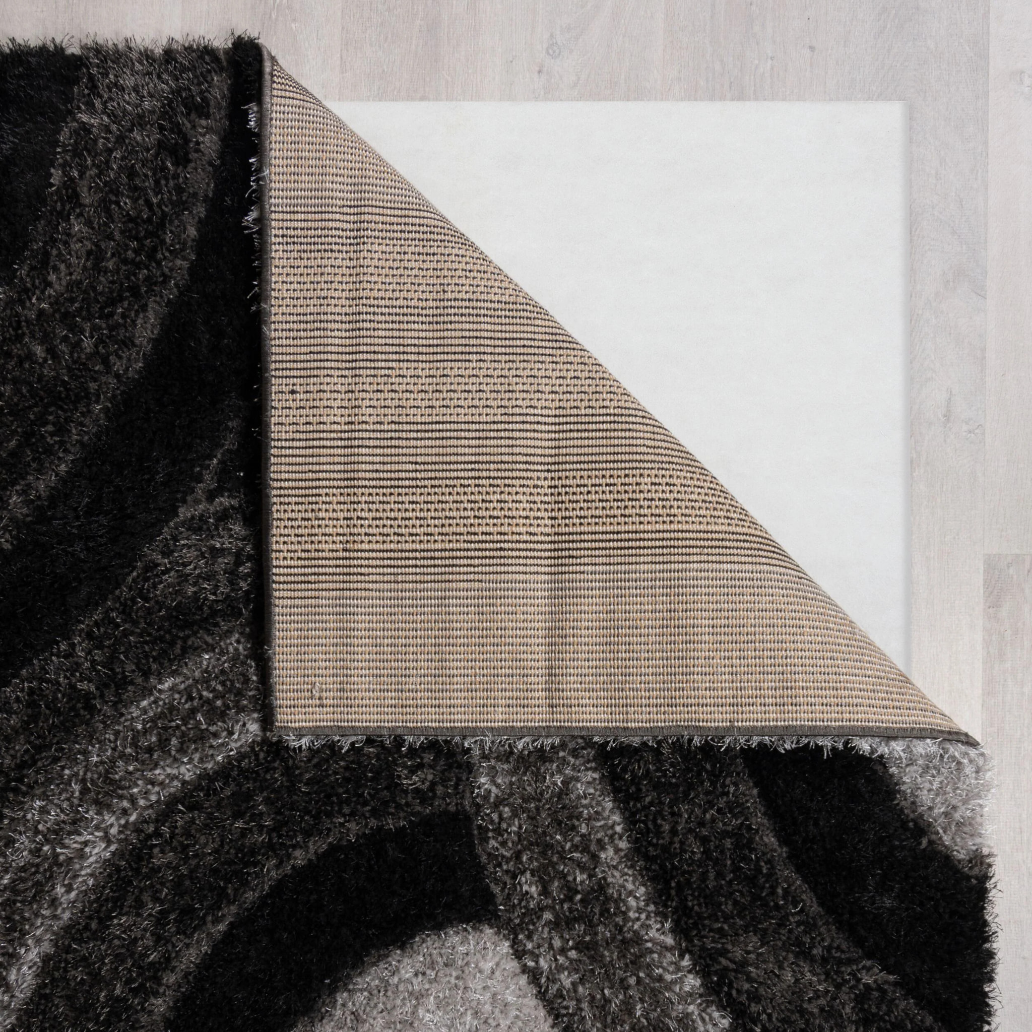 Tapis shaggy design sculpté VELVET