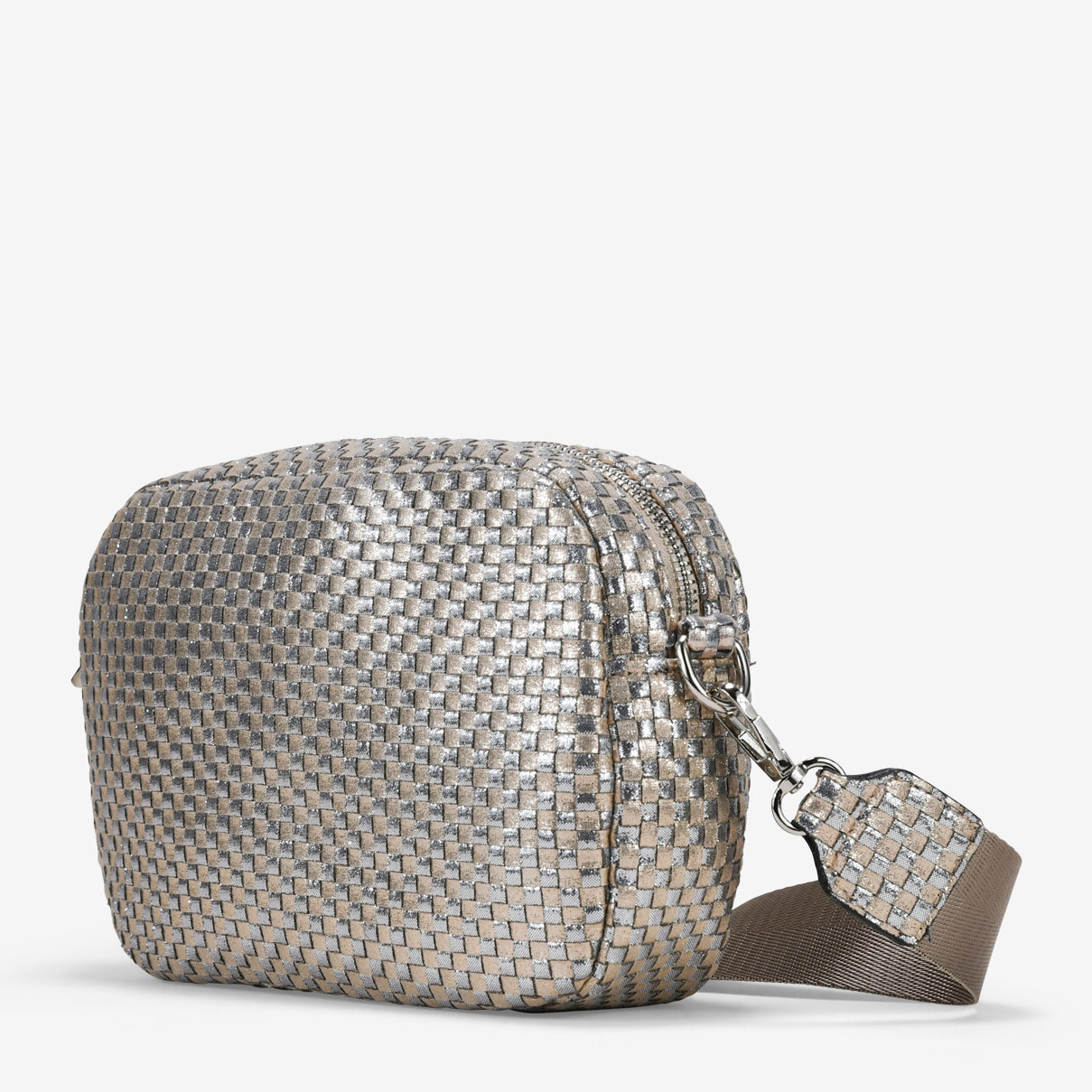 Bolso bandolera plomo con trenzado