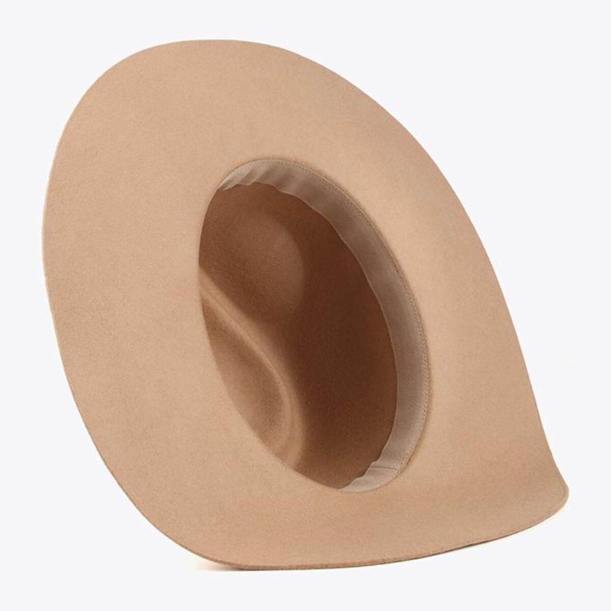 Cappello Fedora, feltro di lana, decorazione a nastro sulla corona