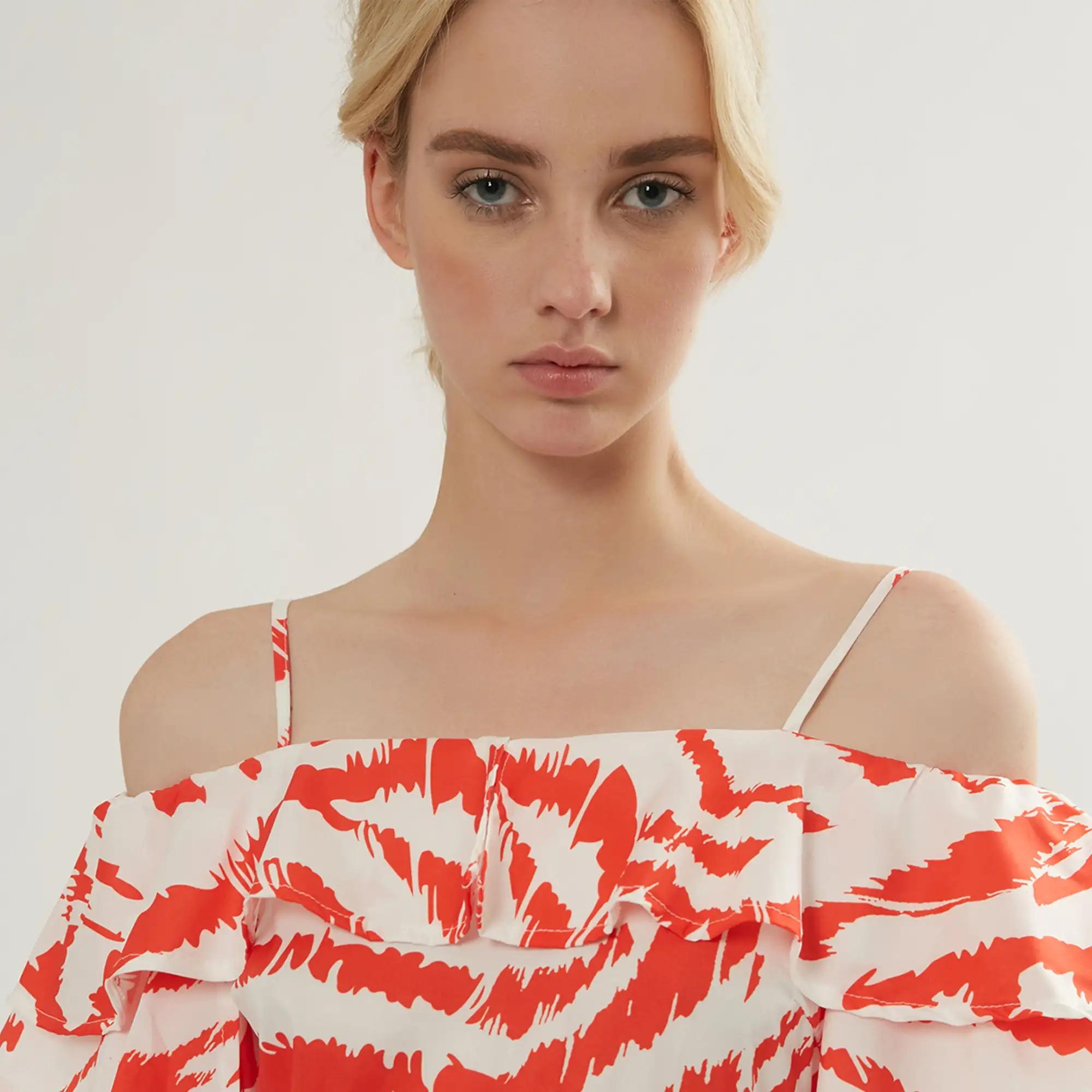 ABITO MIDI OFF SHOULDER CON PAPILLON IN VITA