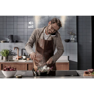 Hotte décorative murale inclinée ELECTROLUX EFV716K Breeze H2H