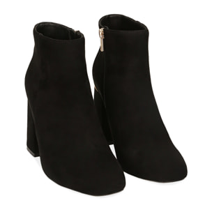 Botines negros de microfibra, tacón 9 cm.