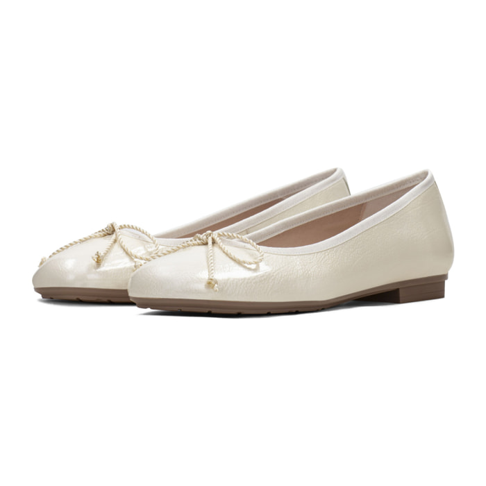 Bailarina Basil Crema