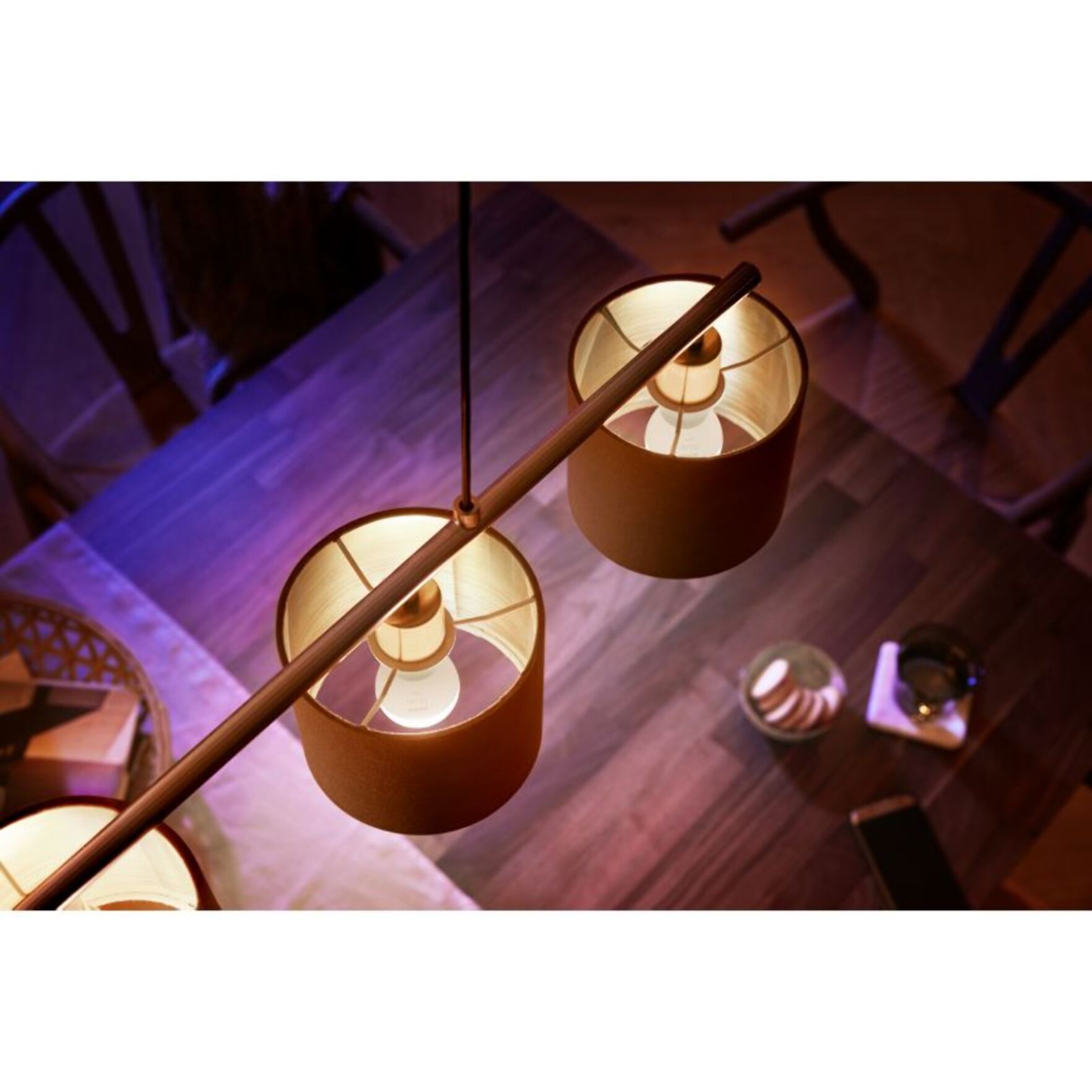 Ampoule LED connectée PHILIPS HUE E14 White Sphérique