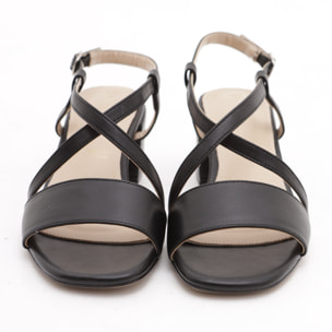 SANDALO FASCIA E INCROCIO NERO