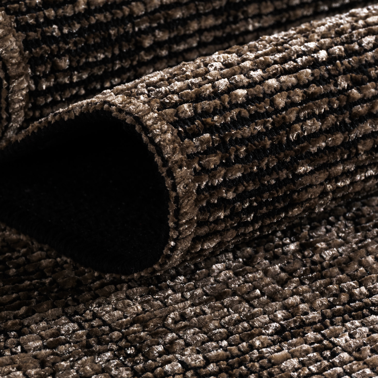 MIRA - Tapis de salon marron au design abstrait