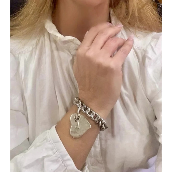 Pulsera cadena Llave y Corazón charm