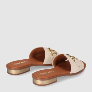 Sandalias de Piel - Hielo - Tacón: 2 cm