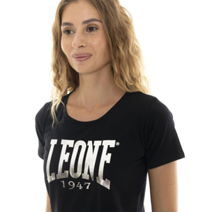 Camiseta de manga corta para mujer con logo grande 'Plata'