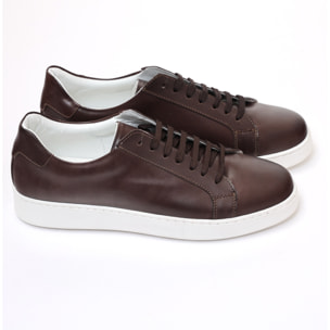 Sneakers stringate in pelle di vitello Marrone
