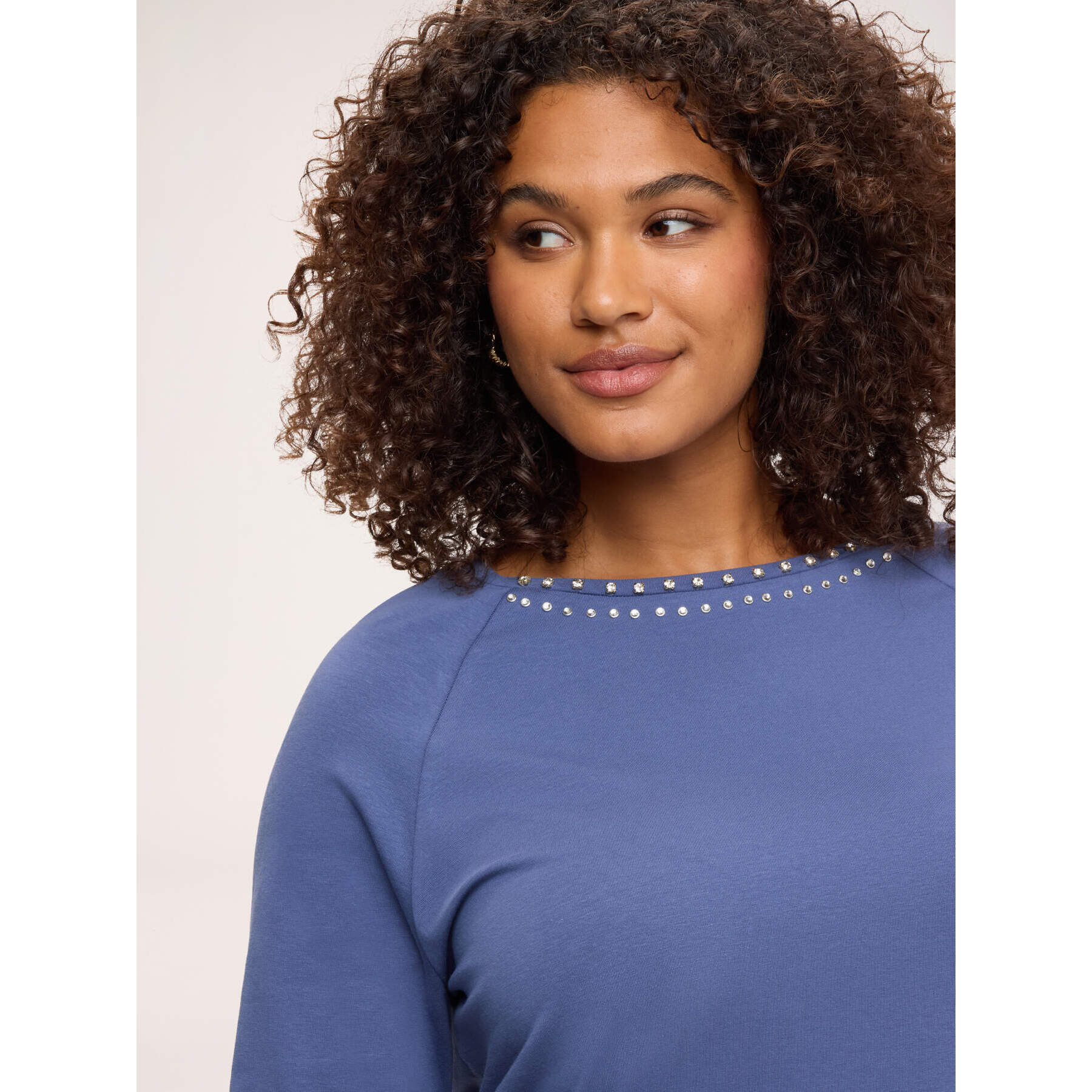 Fiorella Rubino - T-shirt in cotone con strass e borchie - Blu