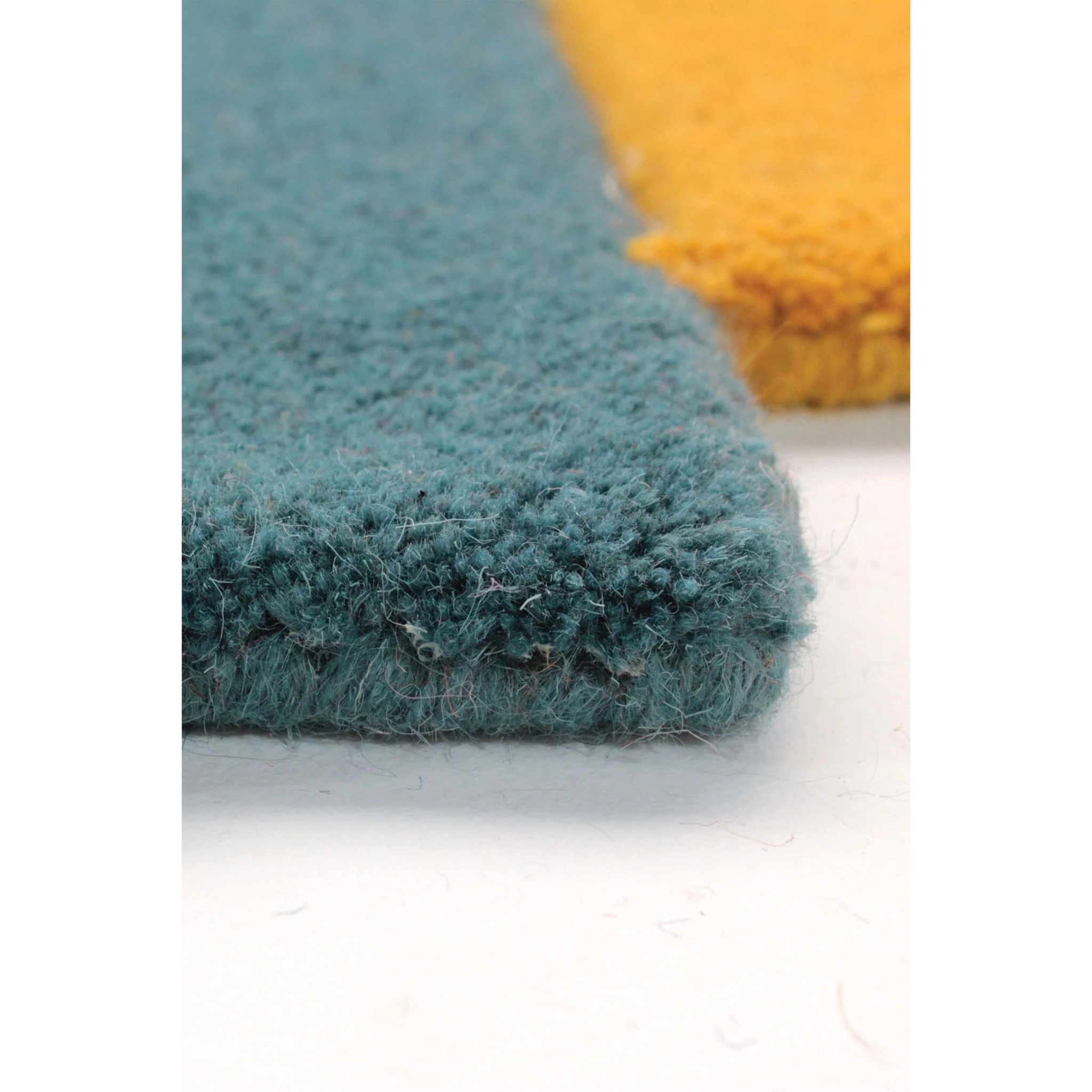 Tapis de couloir graphique en laine COLLAGE