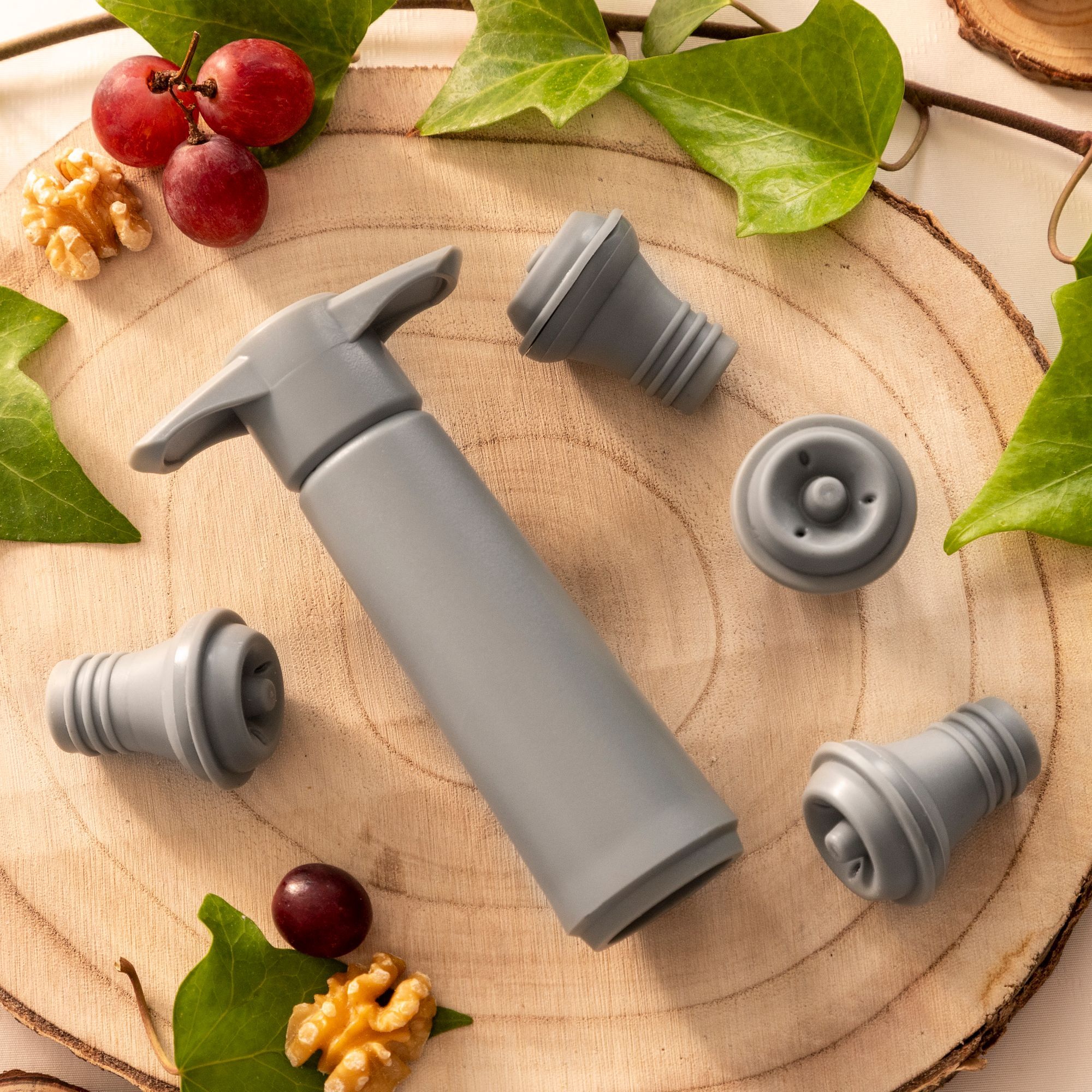 Pompa per sottovuoto e tappi per vino winuum innovagoods - grigio - 7,5x13x3,7 cm