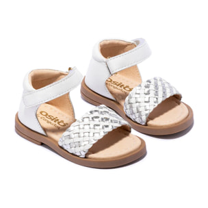 Sandalias De Bebé En Blanco