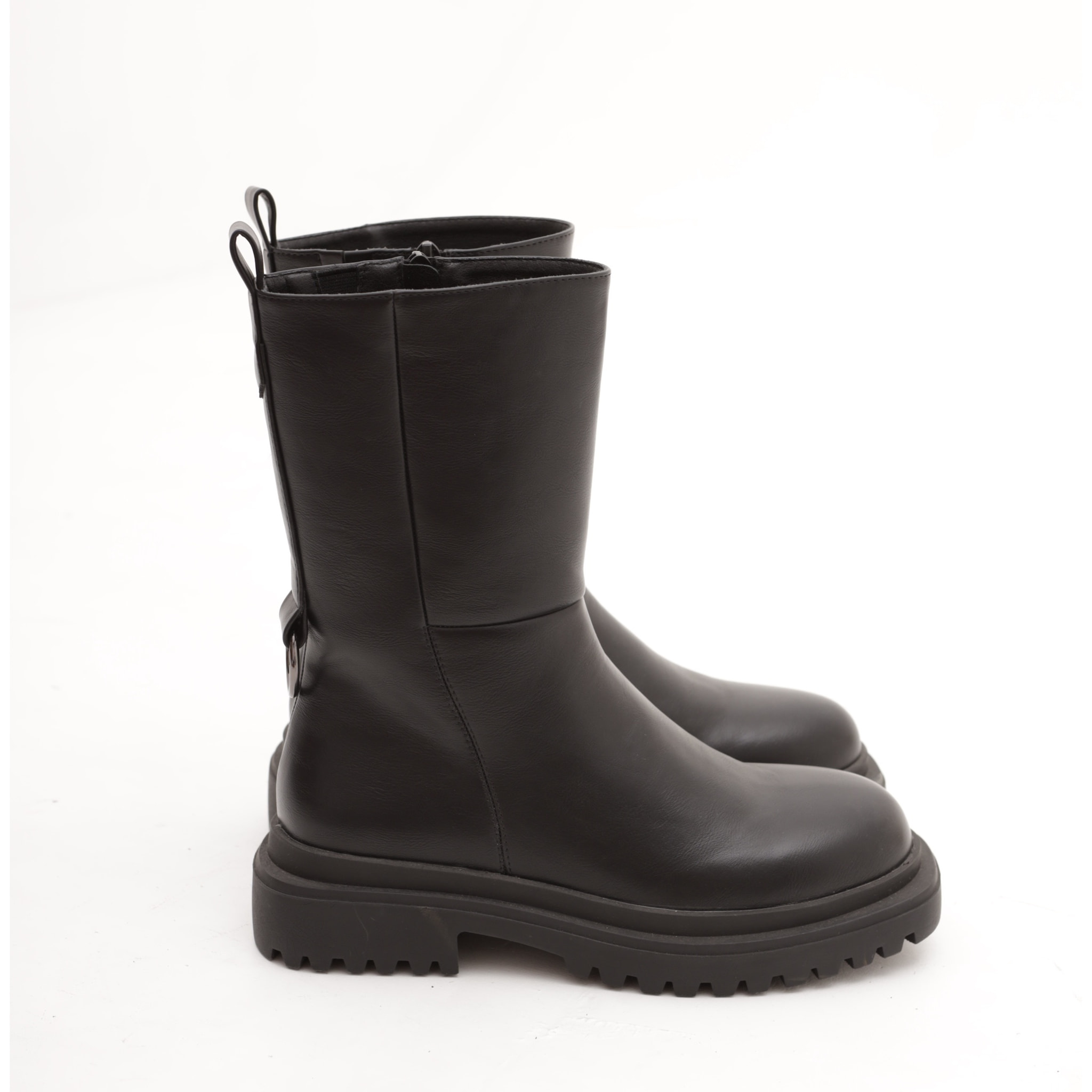 STIVALETTO DETTAGLIO ANELLO NERO