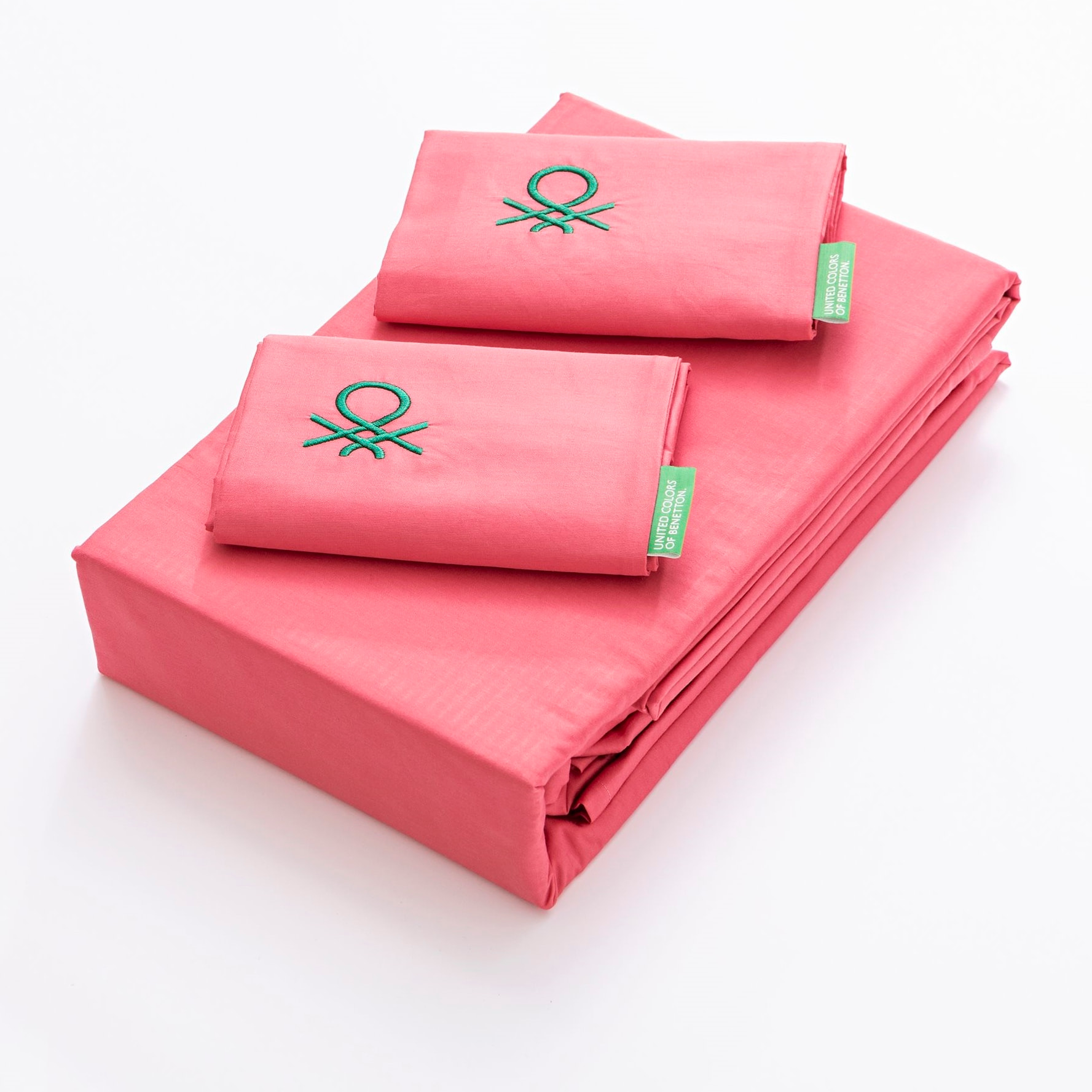 Set 4pzs sabana doble: sabana plana (240x280cm c/ dobladillo simple 5cm) + sabana bajera (160x200+40cm flap) + 2 funda de almohada (50x85cm) 100% alg